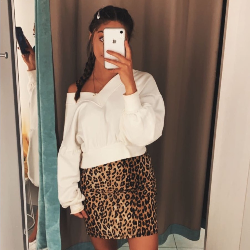 Meet your Posher, Stella